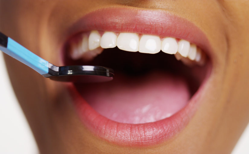 Kompleksowe leczenie stomatologiczne – znajdź ścieżkę do zdrowych i uroczego uśmiechu.